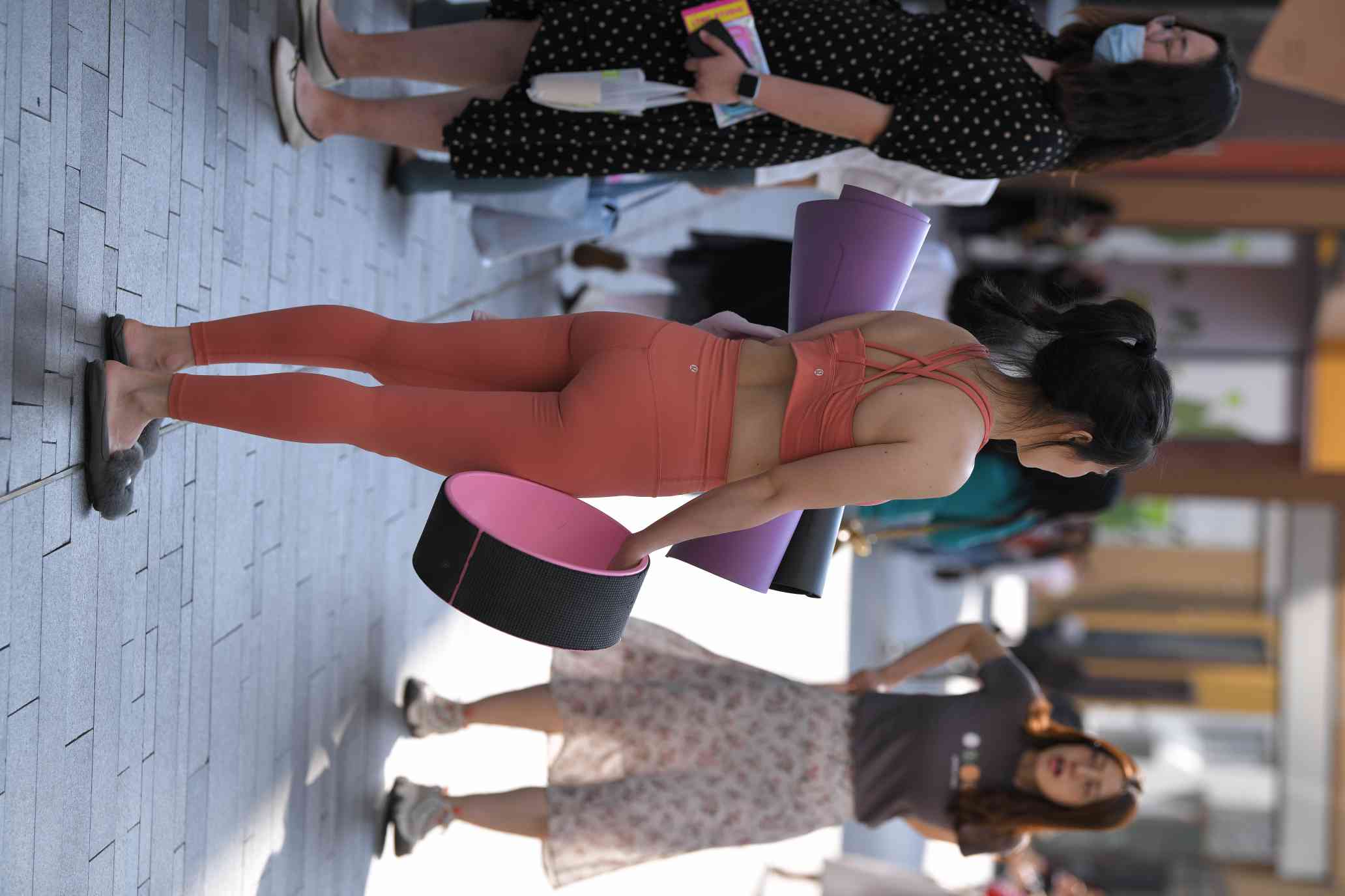 图片[2]-练瑜伽的姑娘【176P】04028-发街拍