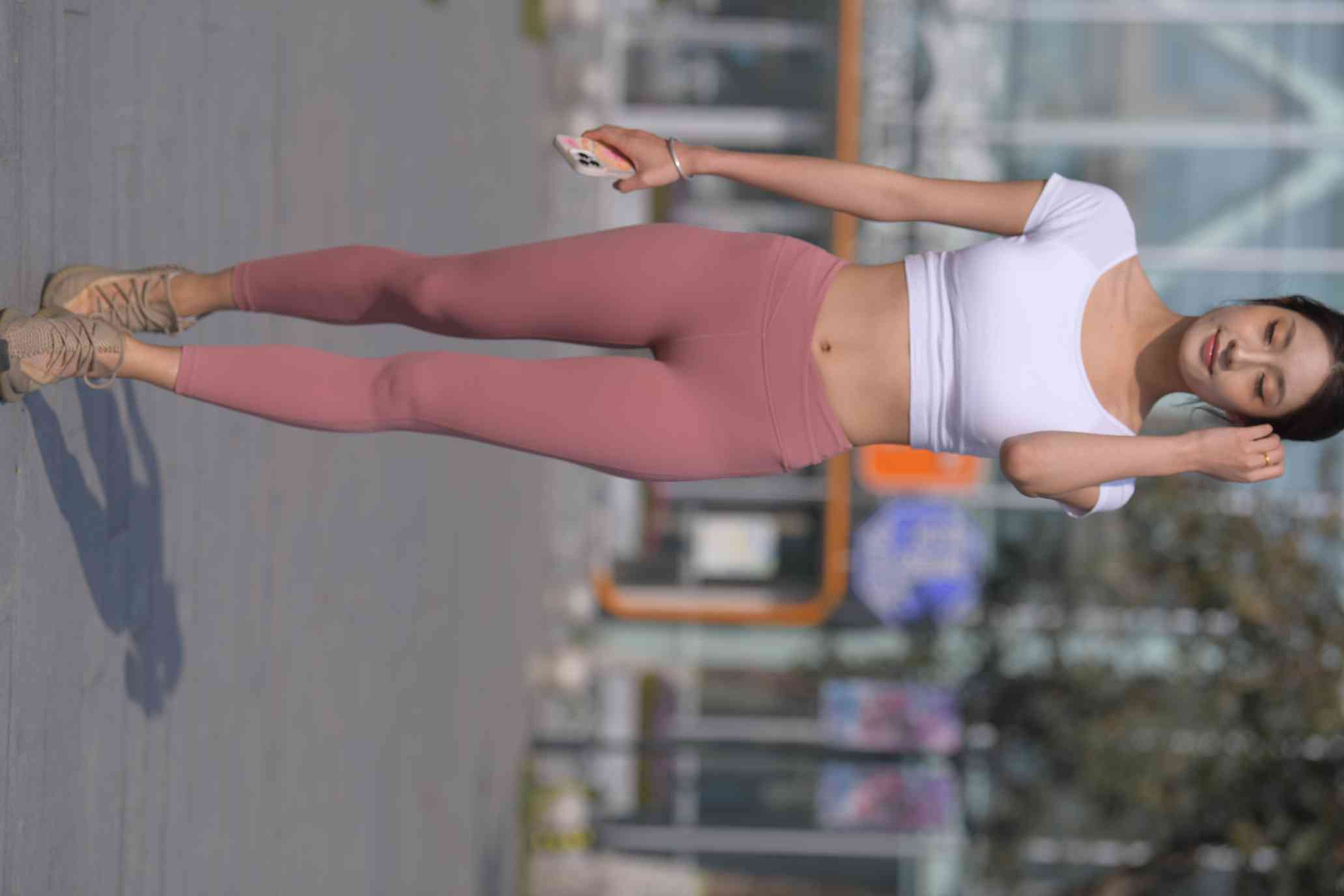 图片[3]-很漂亮的瑜伽裤女孩【419P】04013-发街拍