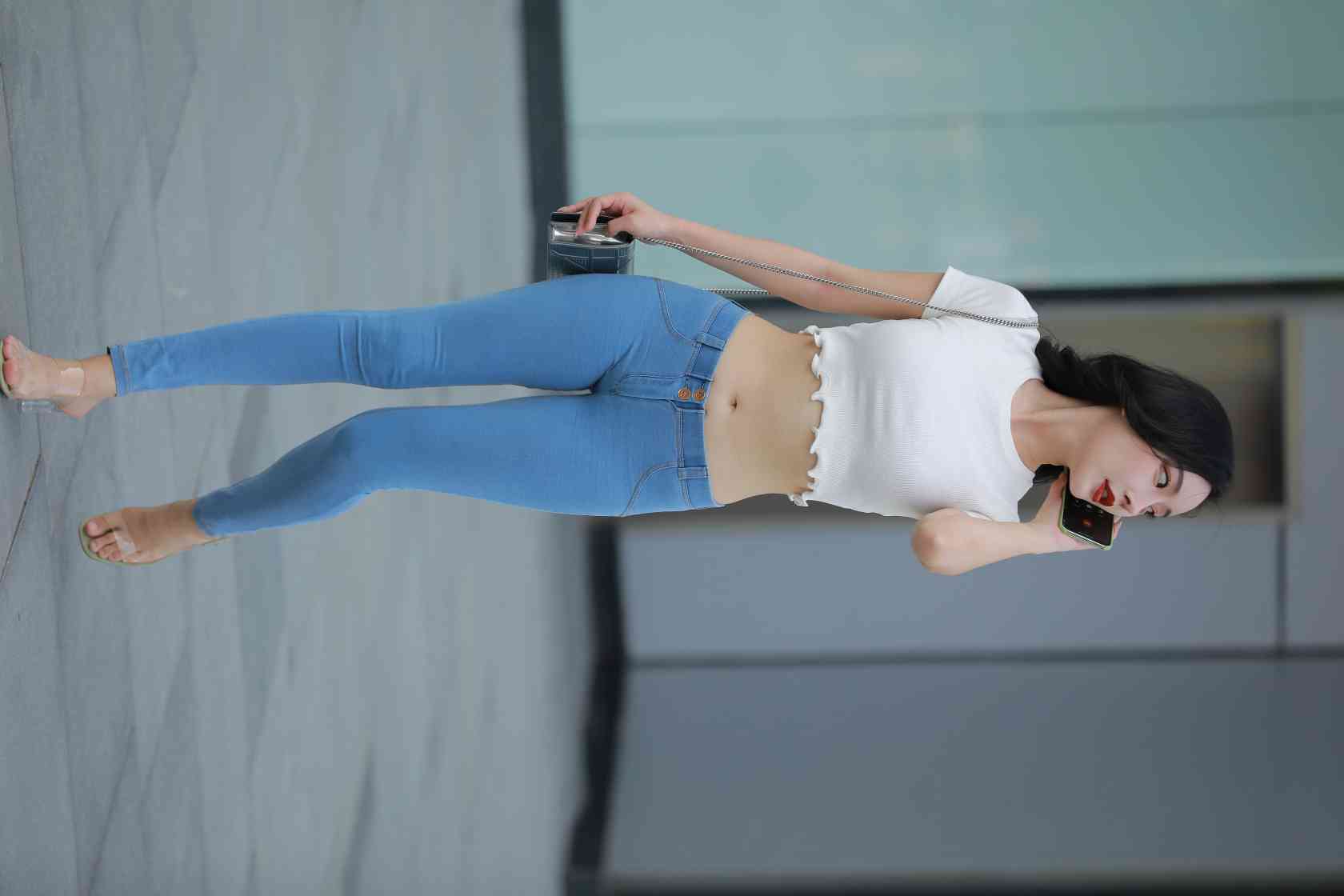 图片[4]-非常漂亮的紧身牛仔裤女孩【115P】04016-发街拍