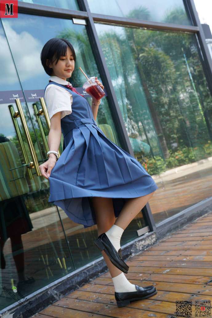 图片[4]-一副学生模样的短发姑娘【112P】20023-发街拍