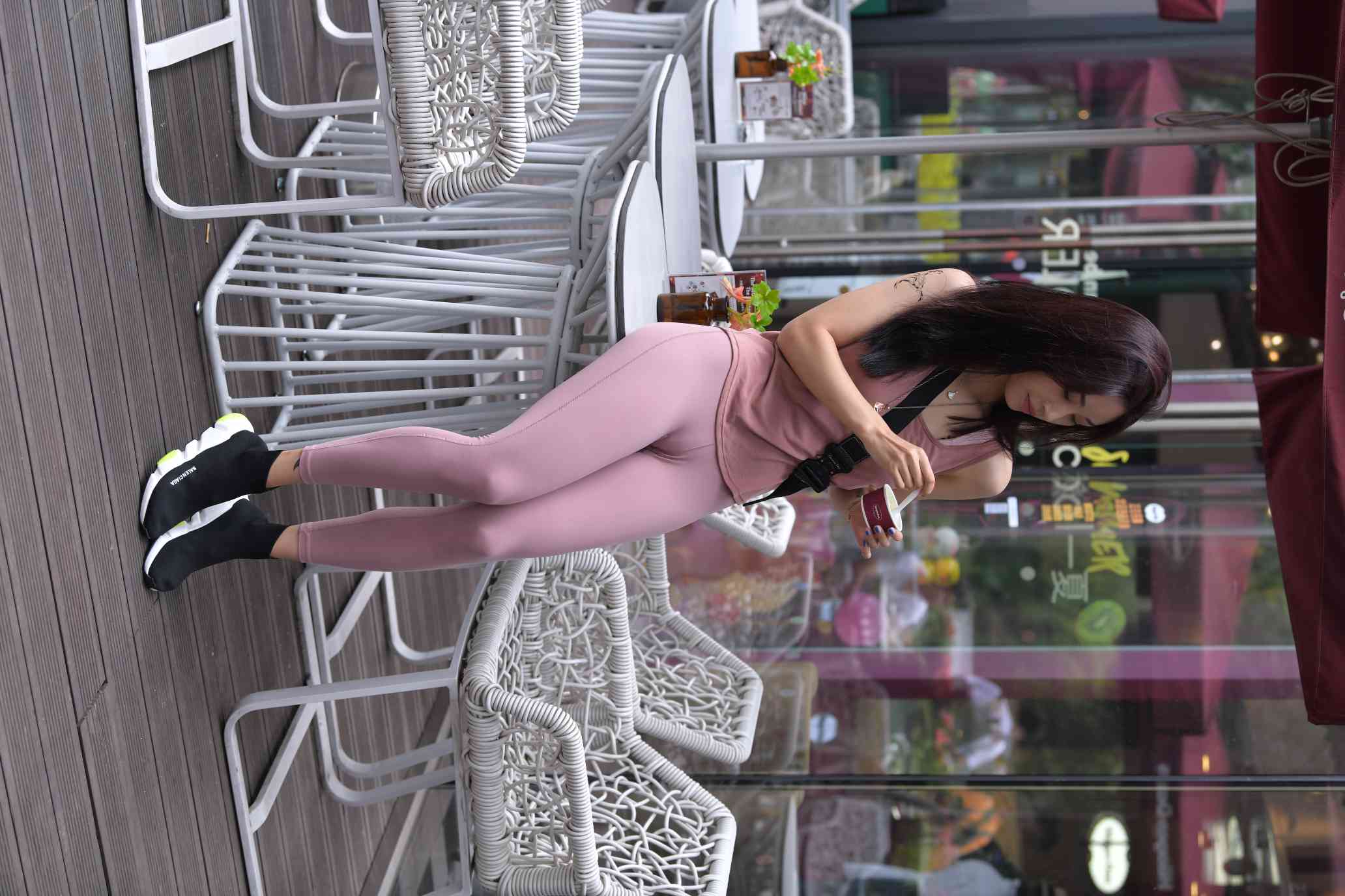 图片[4]-特别哇塞的瑜伽裤女人【217P】04018-发街拍