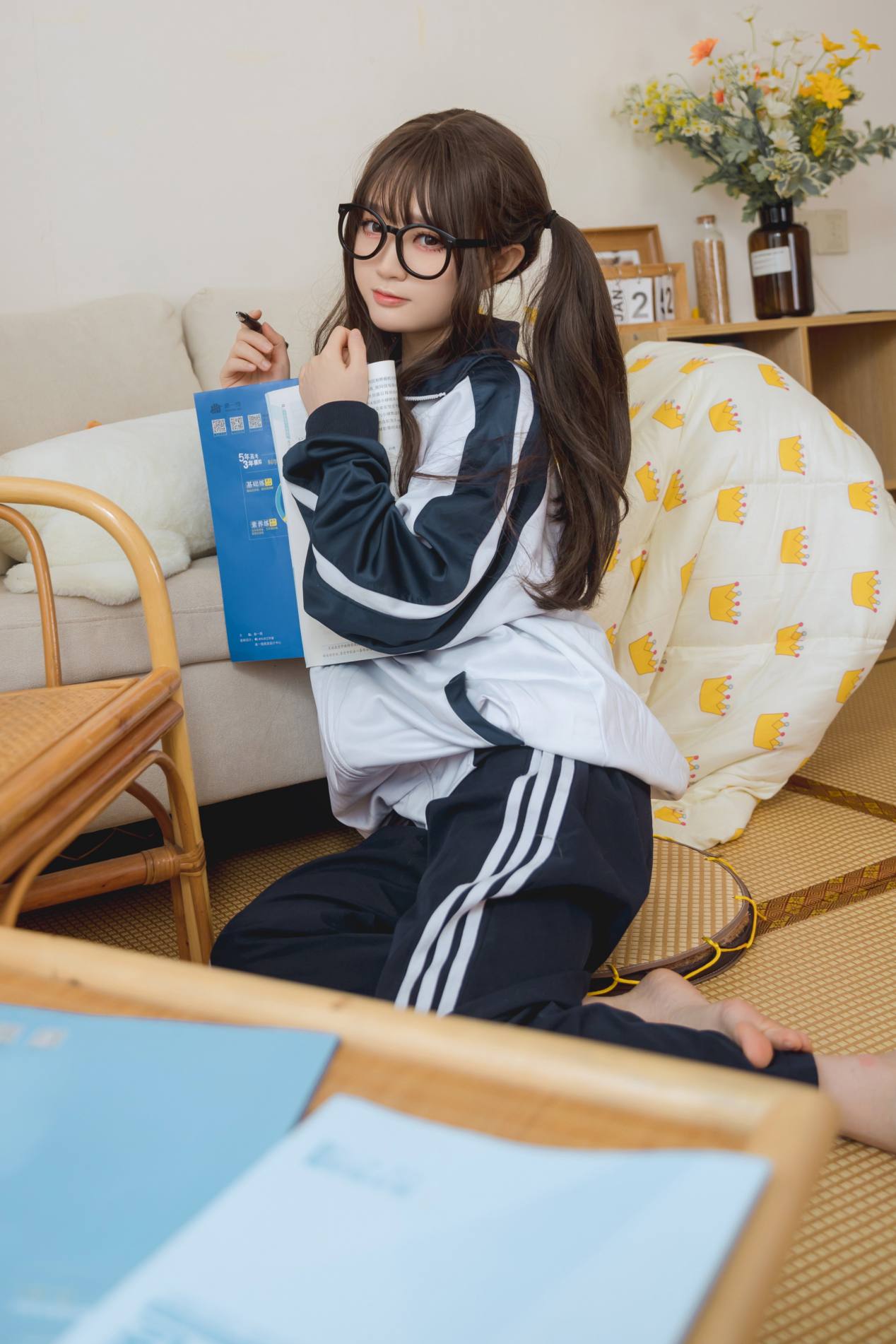 图片[4]-穿校服的双马尾女孩【64P】20010-发街拍