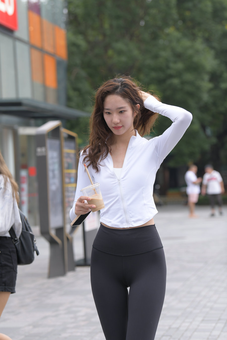 图片[3]-像刘亦菲的黑色瑜伽裤女孩J2237 340P1V-14.8GB-发街拍