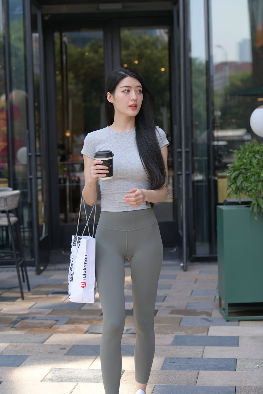 图片[4]-在外面逛街的瑜伽裤女孩J2240 449P1V-16.7GB-发街拍