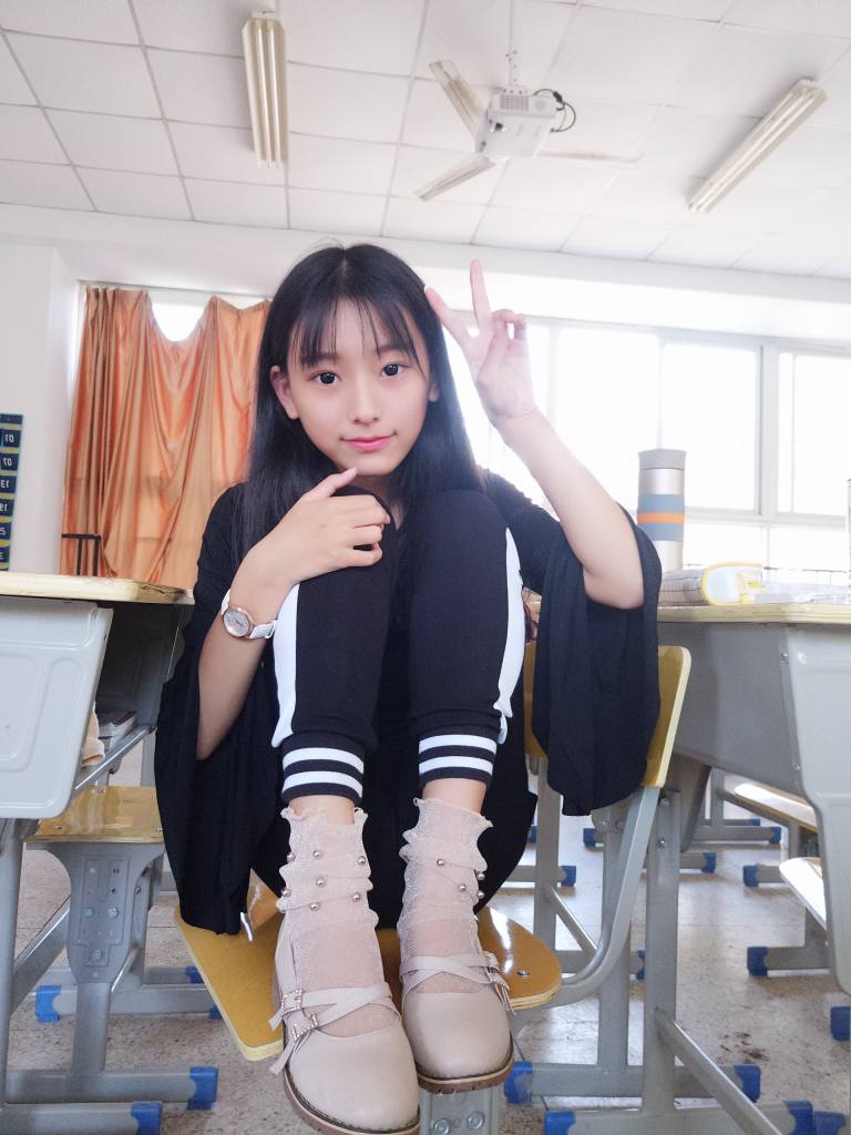 图片[5]-非常清纯的居家小姑娘【243P】20004-发街拍