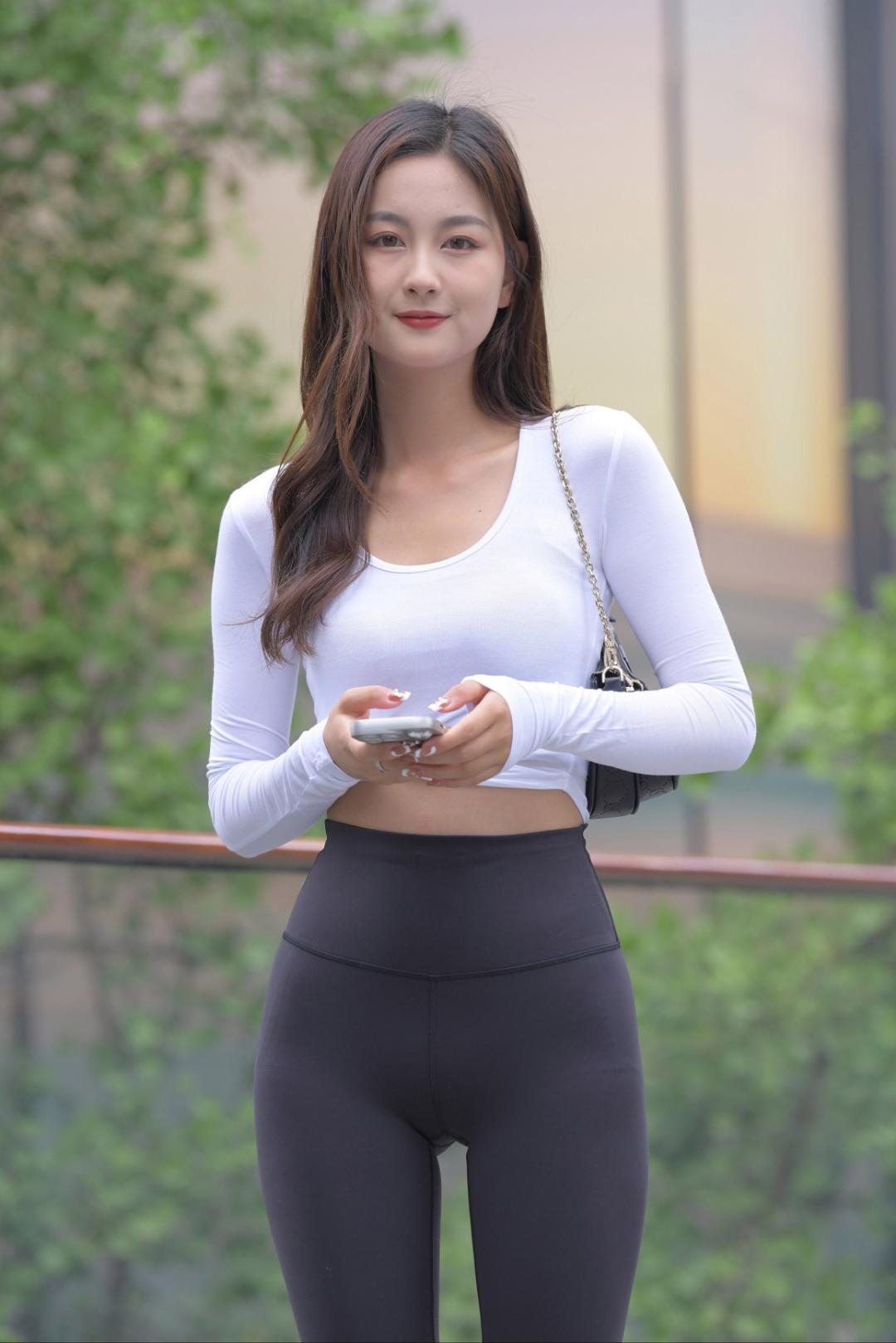 图片[1]-J5135 650P1V-24.2GB-发街拍