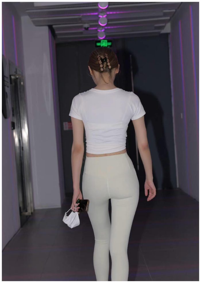 图片[2]-白色瑜伽裤女孩J2213 190P2V-14.6GB-发街拍