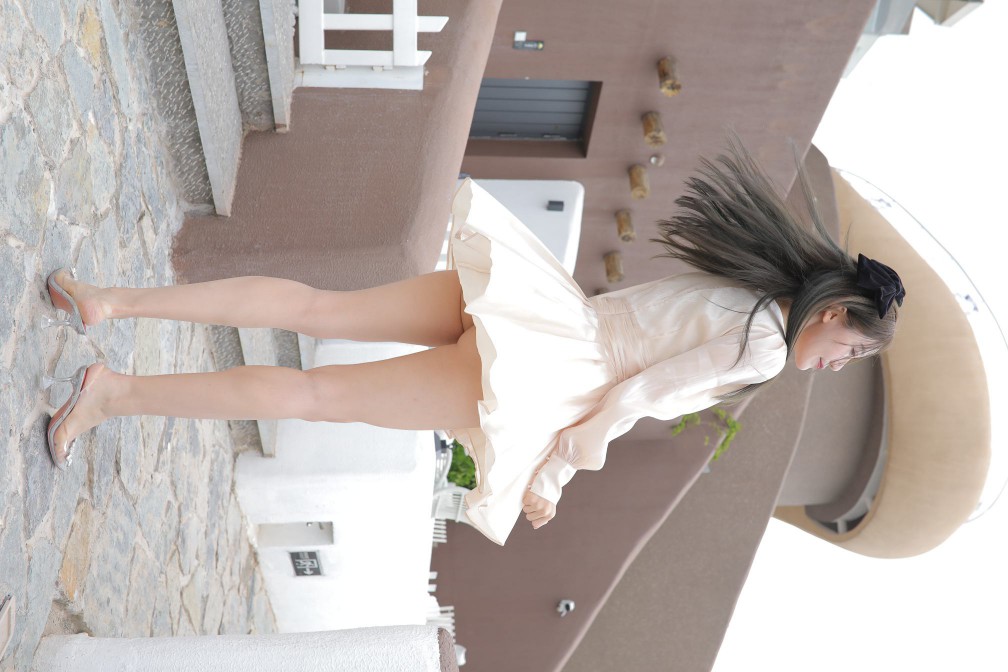 图片[6]-戴黑色蝴蝶结的长发女孩【369P】00027-发街拍