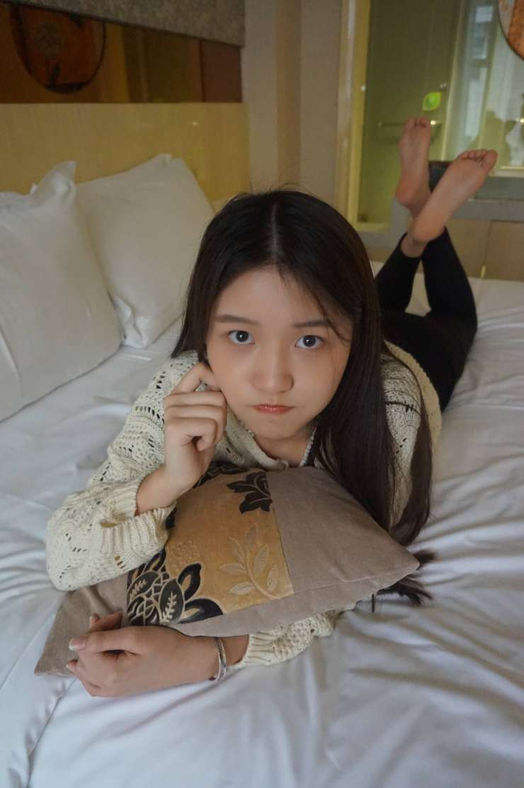 图片[4]-眼神很清澈的赤脚女孩【59P】20020-发街拍