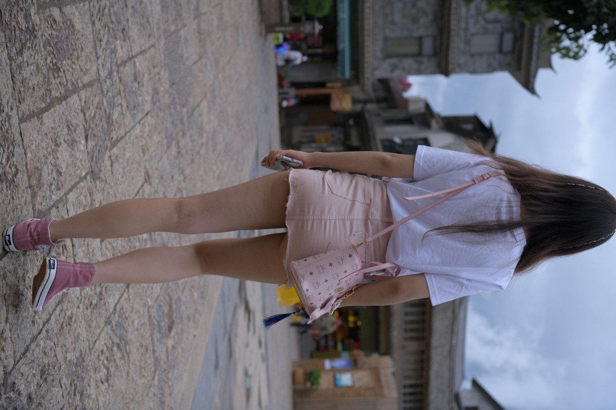 图片[8]-非常清纯甜美的短裙姑娘在逛街【458P】00052-发街拍