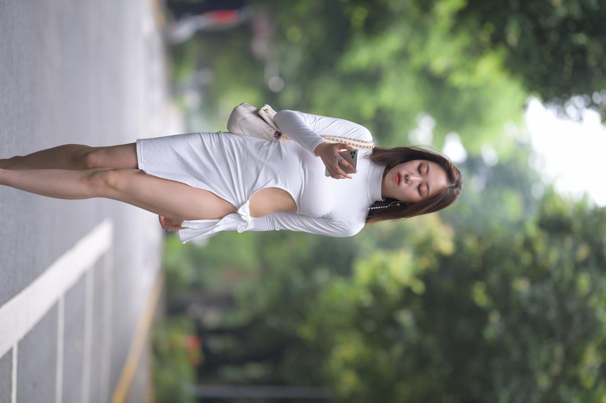 图片[4]-非常精致的侧边裙姑娘，忒好看了！【299P】00017-发街拍