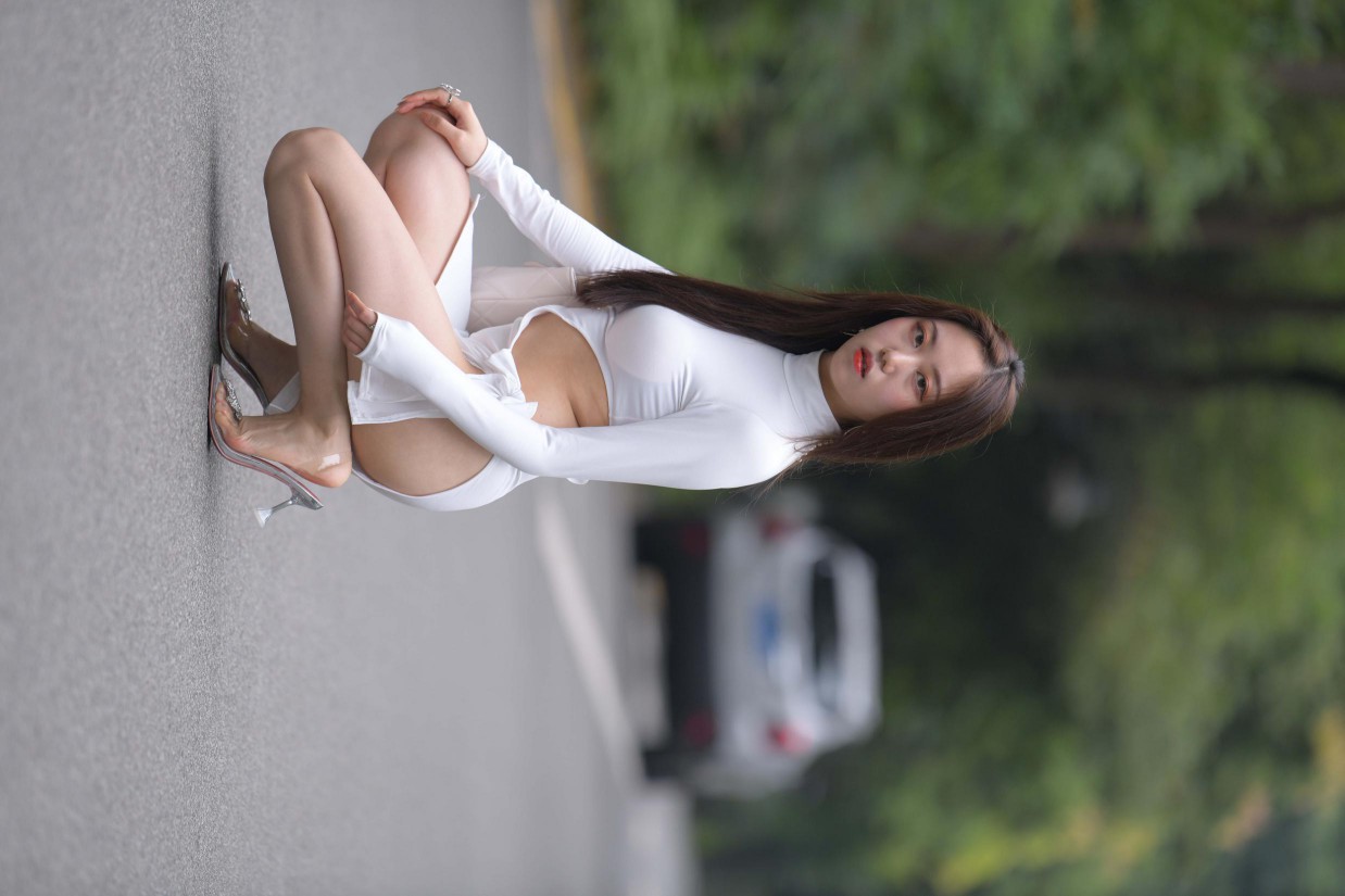 图片[5]-非常精致的侧边裙姑娘，忒好看了！【299P】00017-发街拍