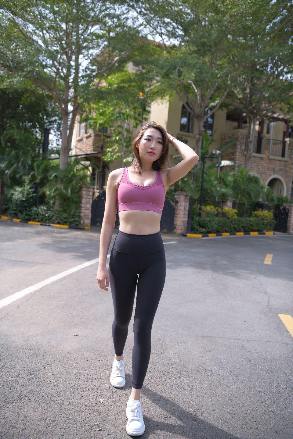 图片[1]-风情万种的瑜伽裤女人 J1531 375P5V-17.3GB-发街拍