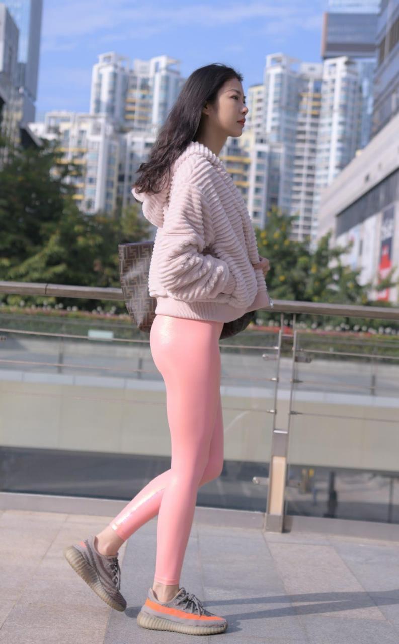 图片[3]-粉红色紧身裤的女孩 J1482 365P2V-18.1GB-发街拍