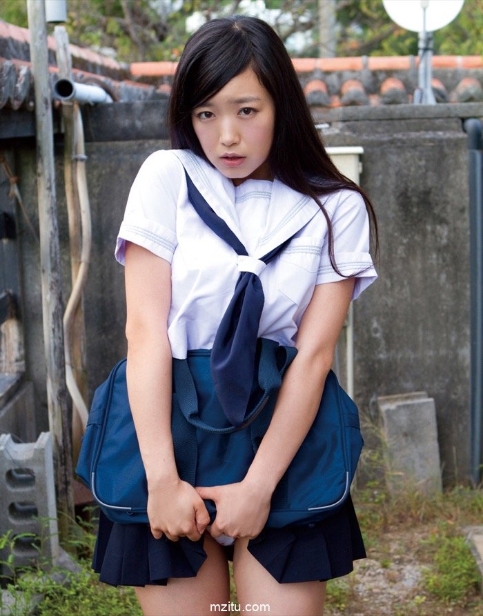 美女佐佐木心音性感写真-发街拍