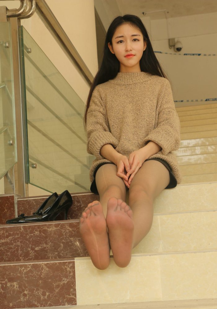 J2870 120P-749MB-发街拍