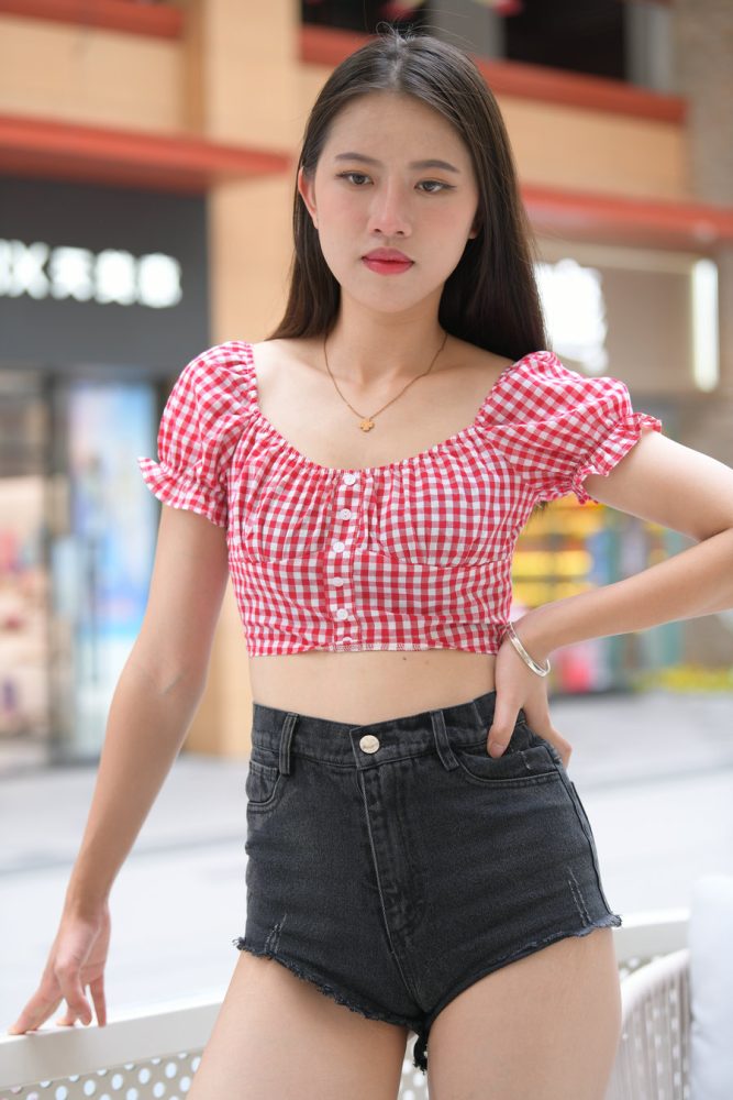 J1835 1131P2V-37.5GB-发街拍