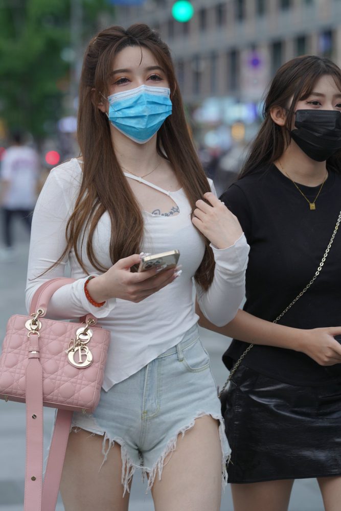 J2994 217P1V-2.89GB-发街拍