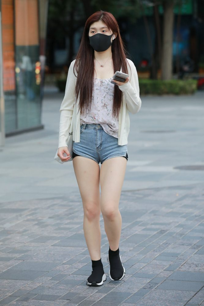 J1634 44P-416MB-发街拍