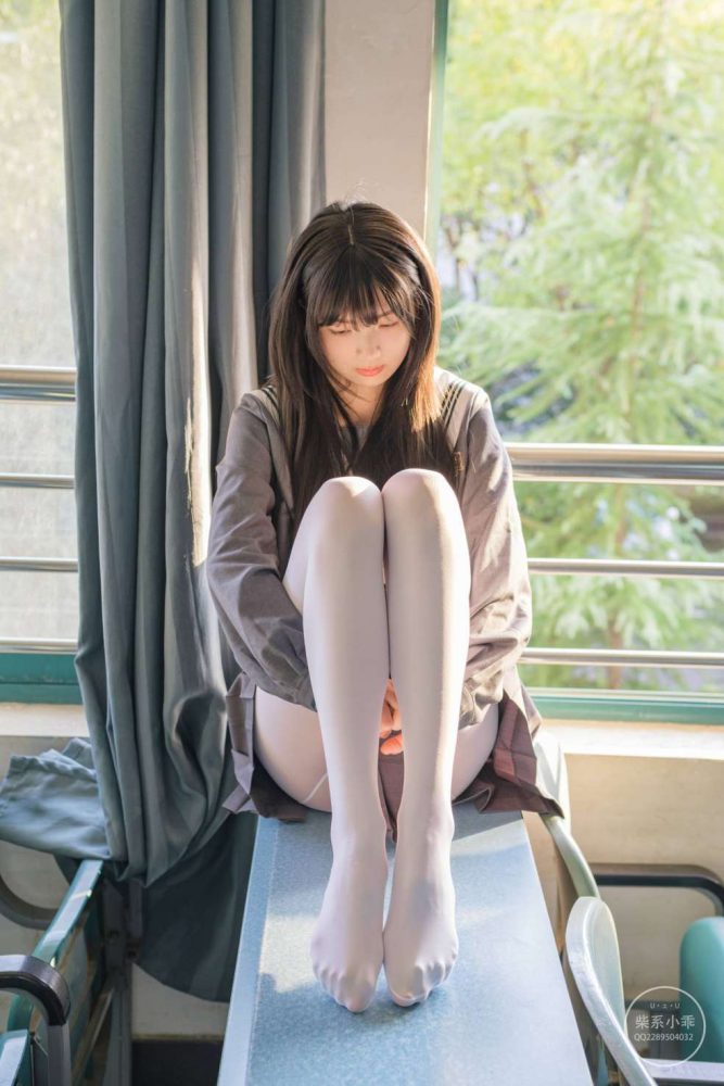 白丝清纯少女真的太可爱了【60P】20001-发街拍